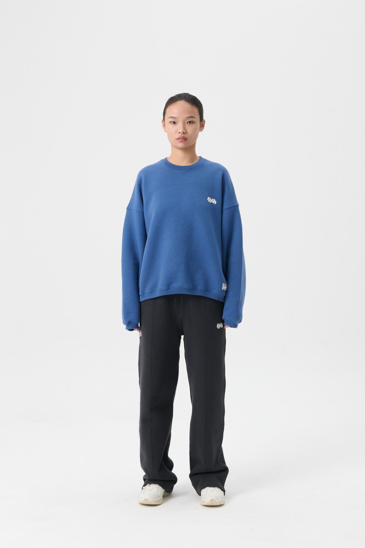 STACK LOGO ICON CREWNECK SWEATSHIRT - TRUE NAVY